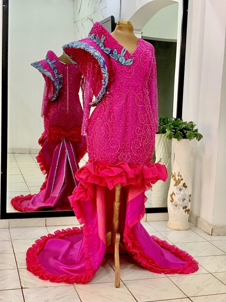 Haute Couture 100